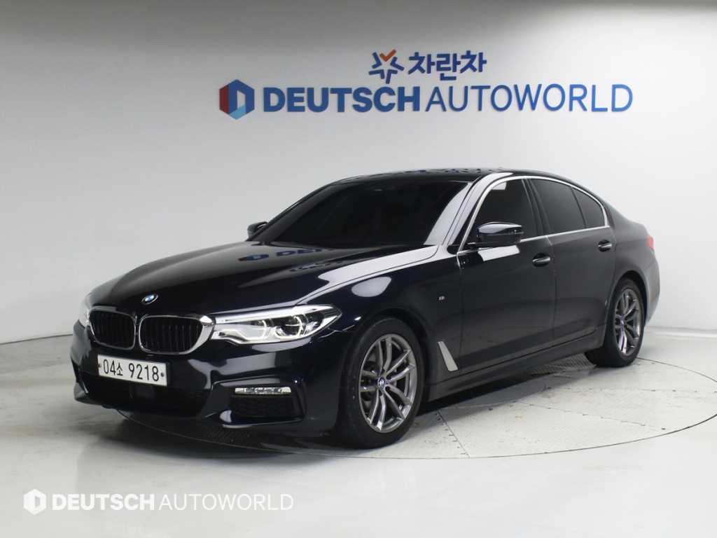 BMW 5시리즈 520d M 스포츠 플러스 사진 2/20