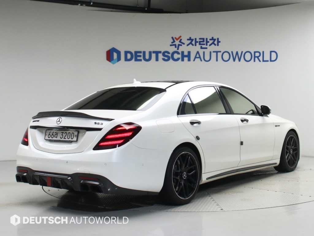 벤츠 S 클래스 S 63 AMG 4MATIC 사진 2/20