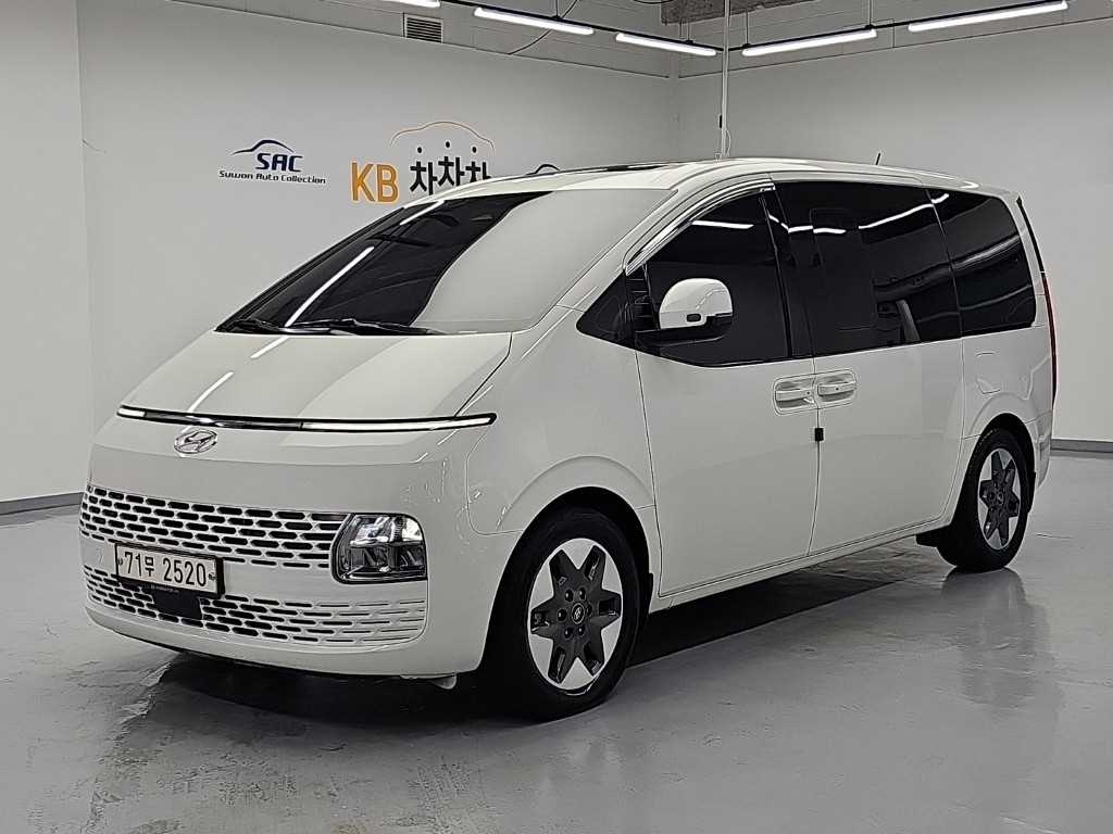 스타리아 2WD 디젤 투어러 모던 11인승 2022년식