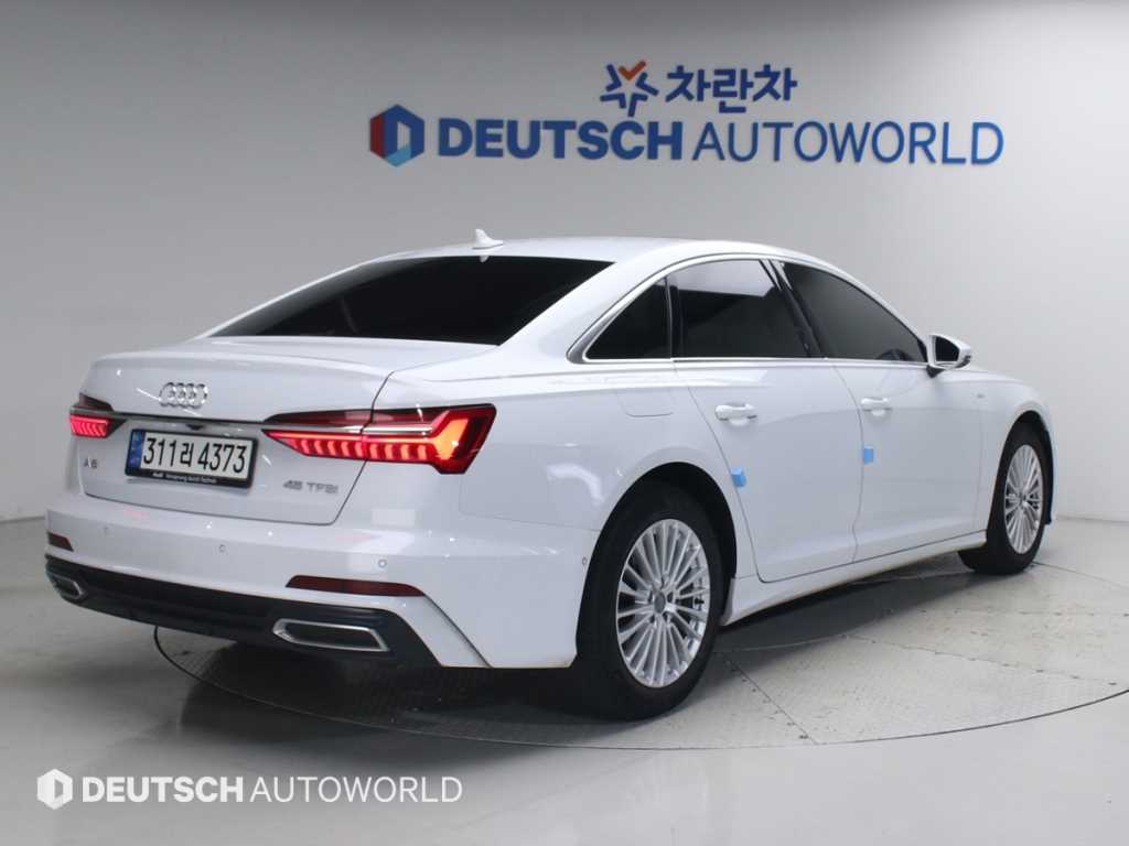 아우디 A6 45 TFSI 사진 2/20