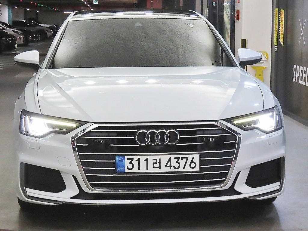 아우디 A6 45 TFSI 사진 2/20
