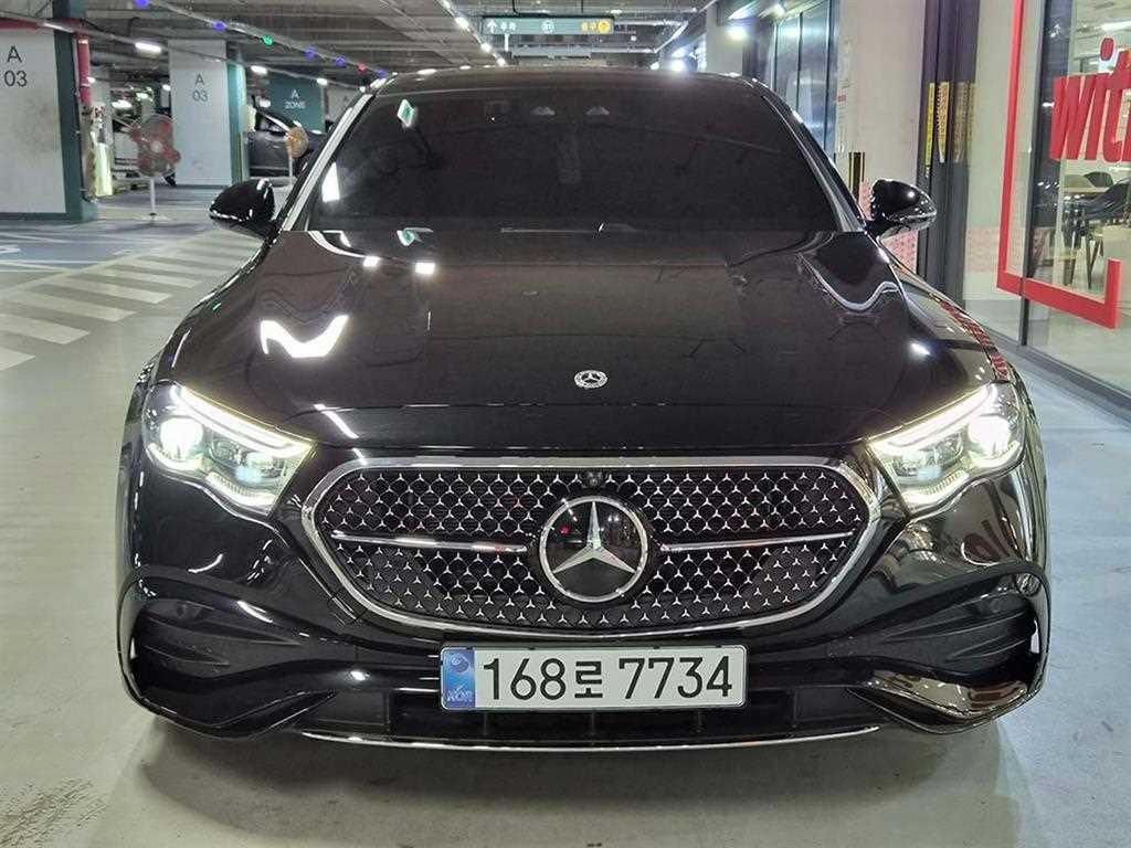 벤츠 E 클래스 E300 4MATIC 익스클루시브 사진 2/20