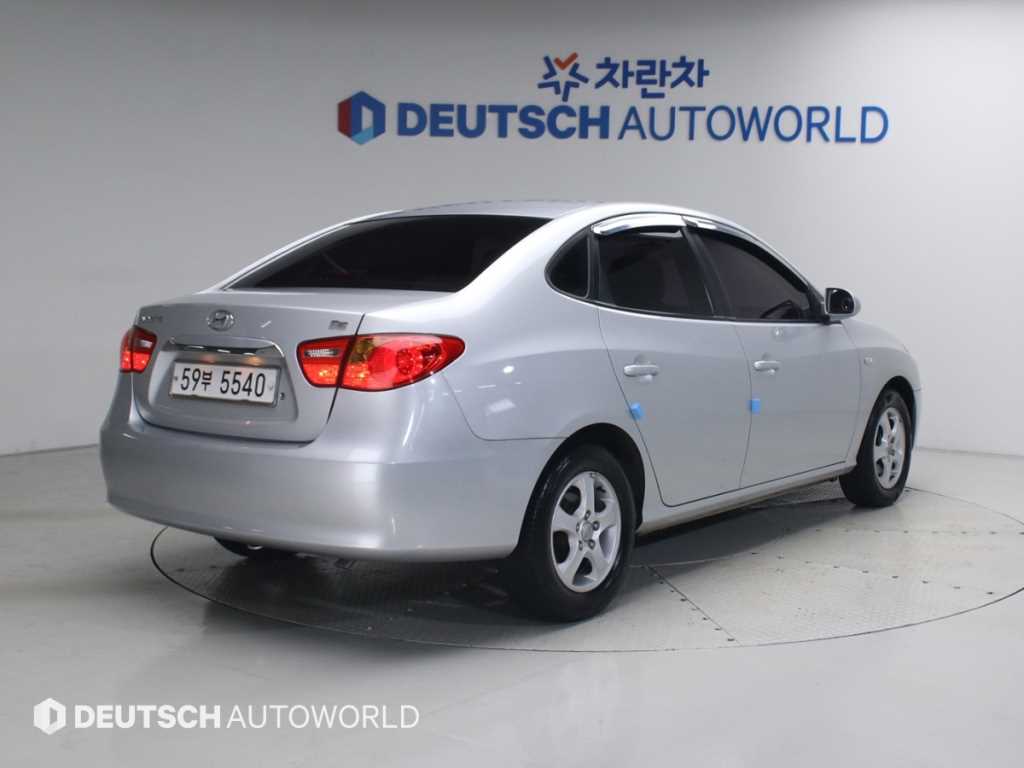 현대 아반떼 1.6 VVT E16 디럭스 사진 2/20