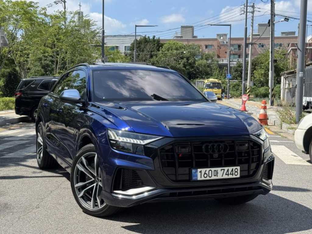 SQ8 (4M) 4.0 TDI 콰트로 2021년식