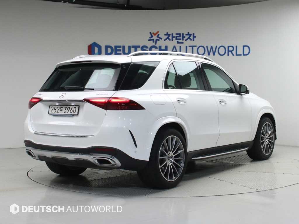 벤츠 GLE 클래스 GLE 450 4MATIC 사진 2/20