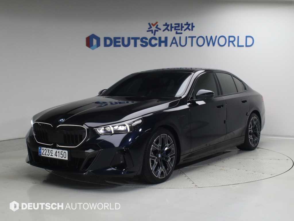 5시리즈 (G60) 530e xDrive M 스포츠 2026년식