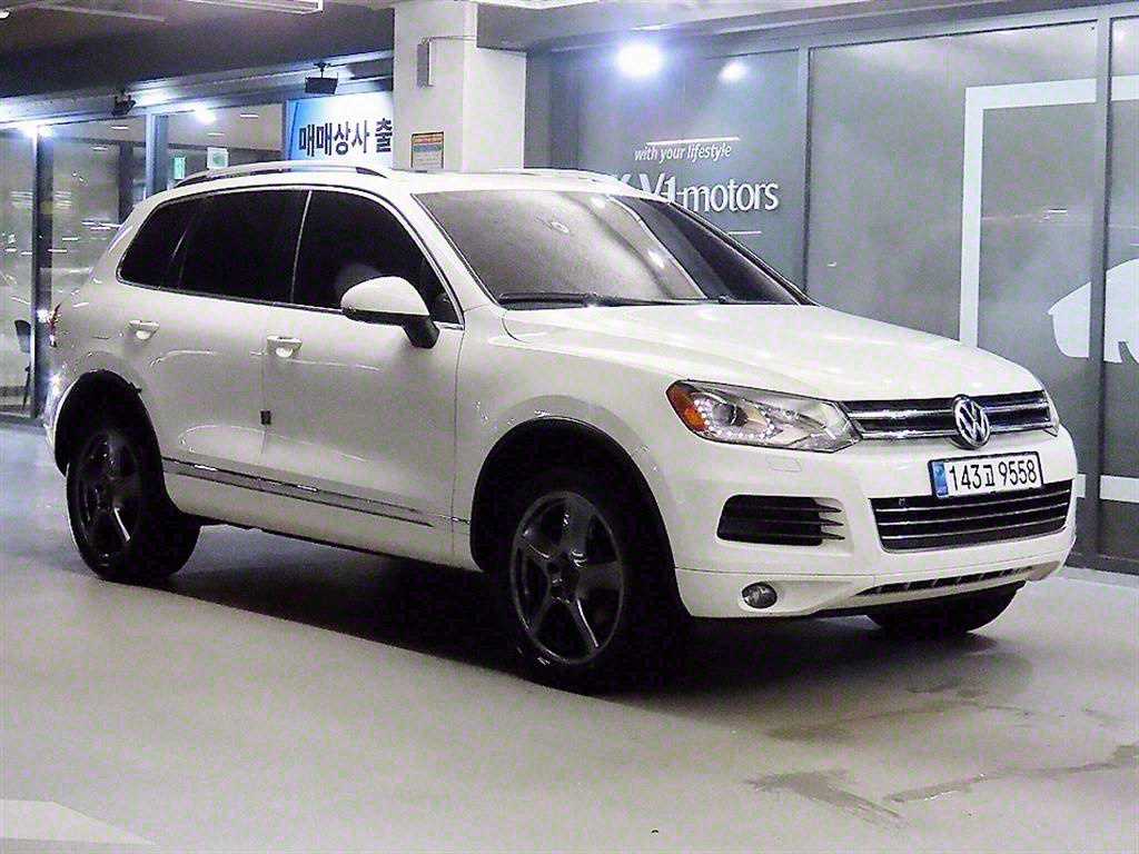 뉴 투아렉 V6 3.0 TDI 블루모션 2011년식