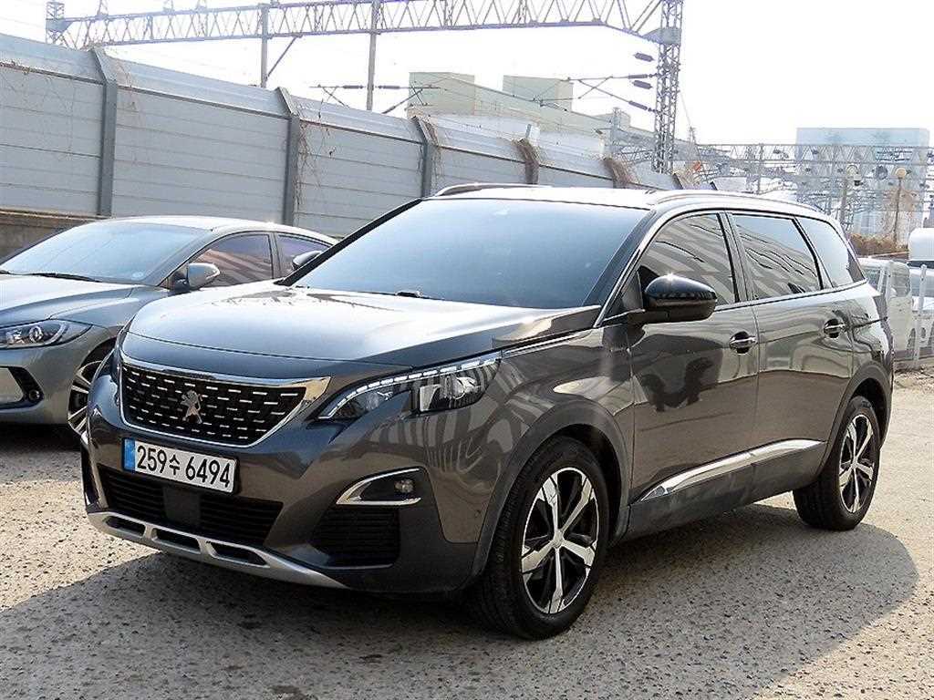 푸조 5008 1.6 BlueHDi GT Line 사진 2/20