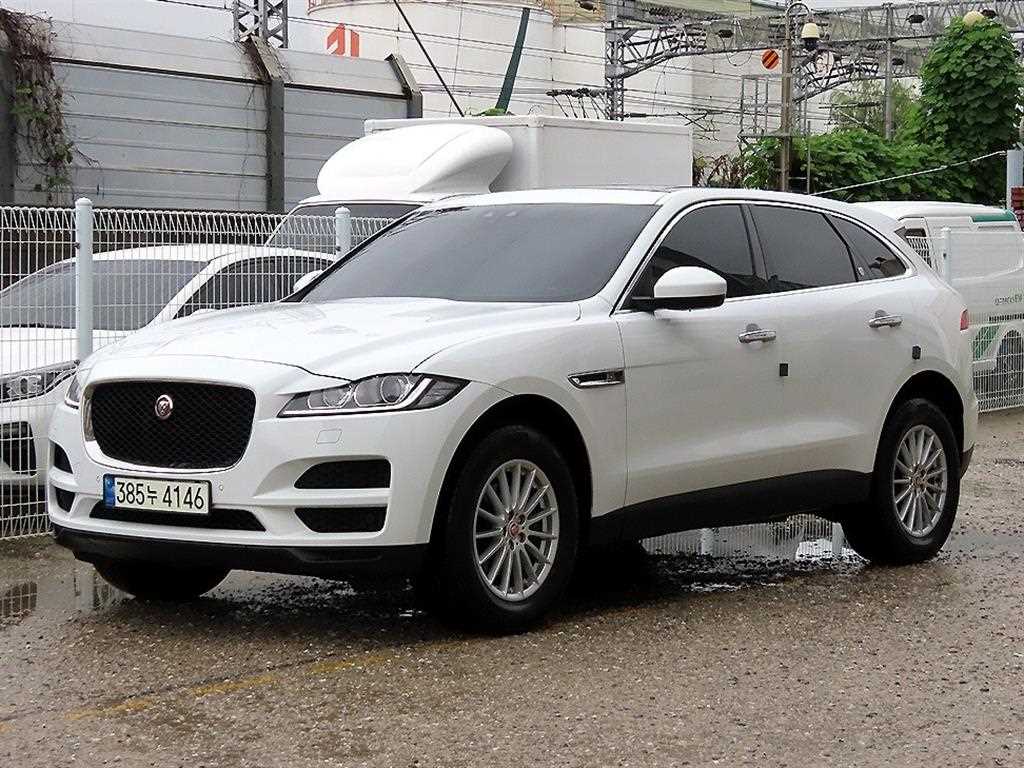 재규어 F-PACE 20d 프레스티지 사진 2/20
