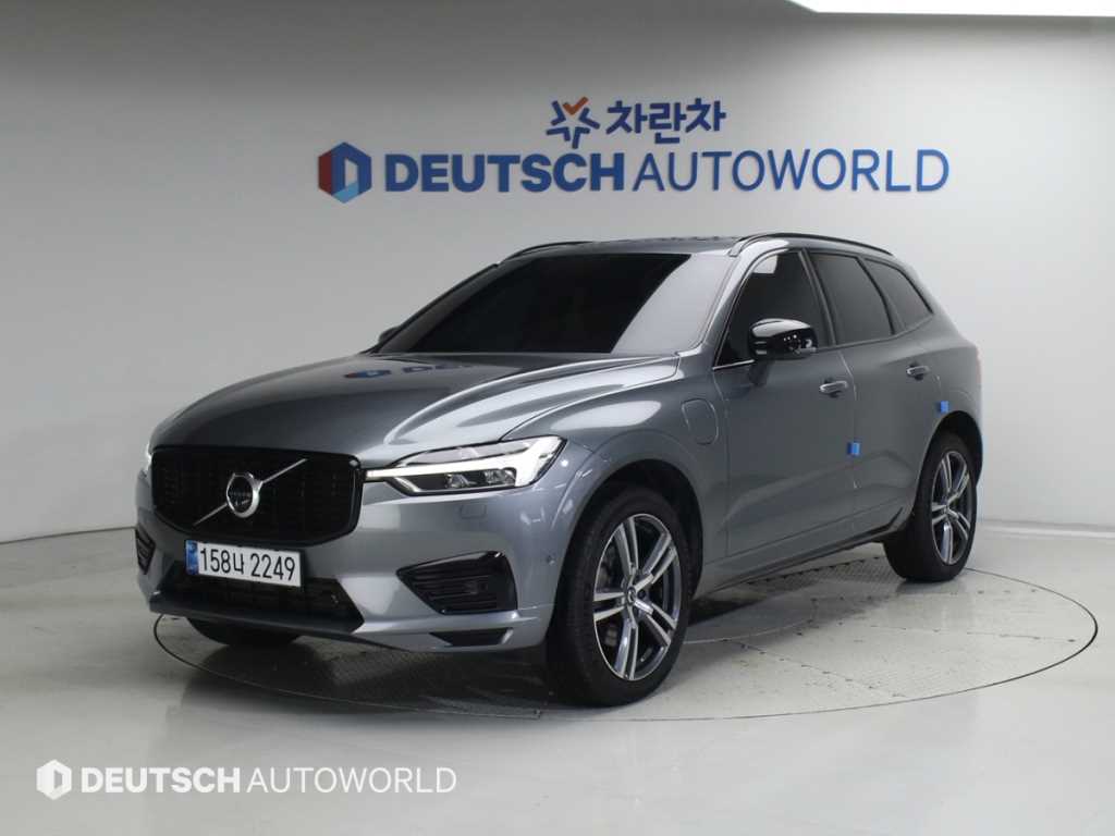 XC60(2세대) T8 AWD R-디자인 2021년식