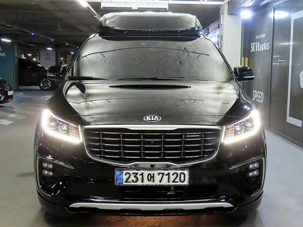 기아 카니발 가솔린 9인승 노블레스 스페셜 사진 2/20