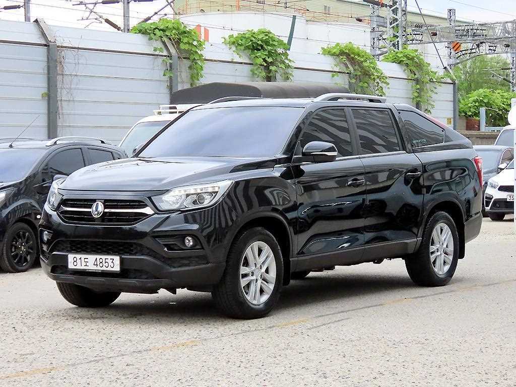 KGM 렉스턴 2WD 디젤 2.2 어드벤처 사진 2/20