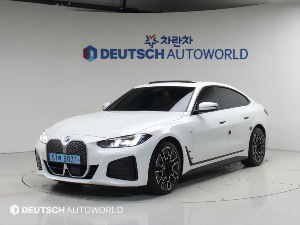 BMW i4 eDrive 40 M 스포츠 사진