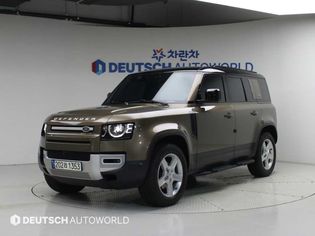 디펜더 (L663) 110 D250 SE 2022년식