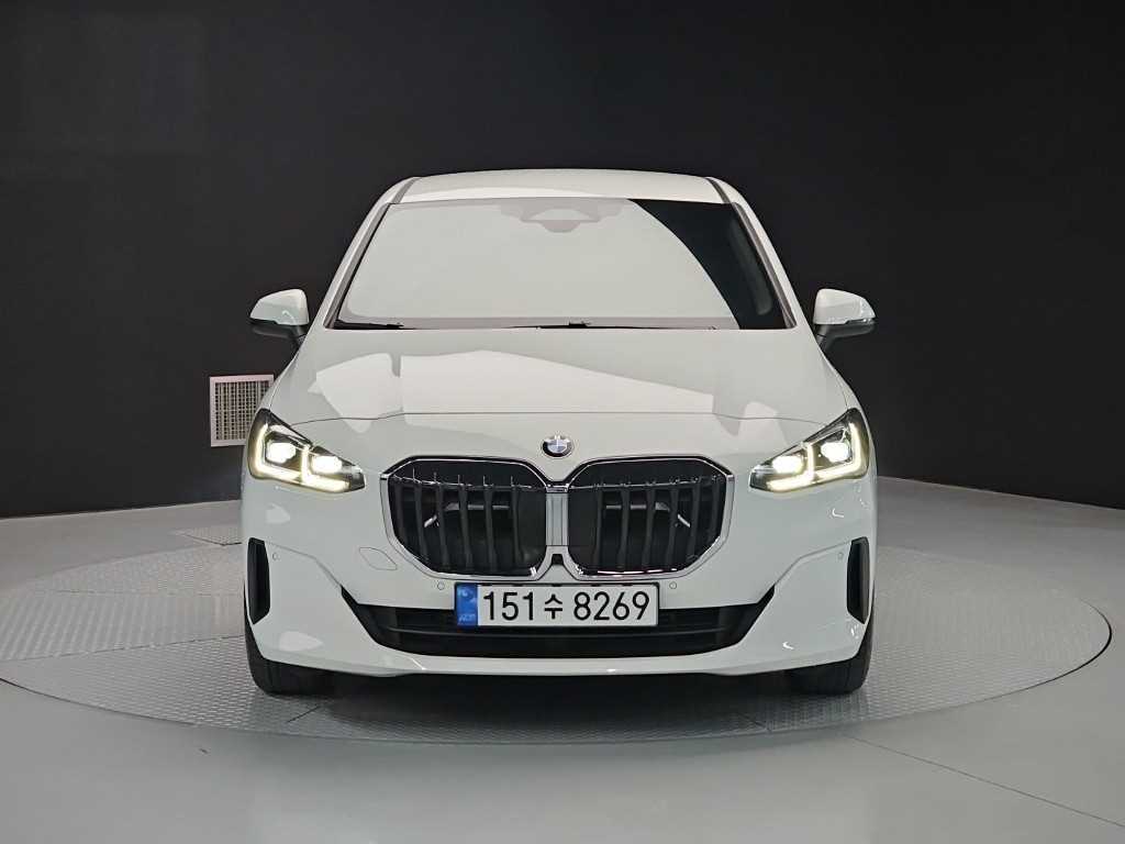 BMW 2시리즈 218d 어드밴티지 사진 2/18