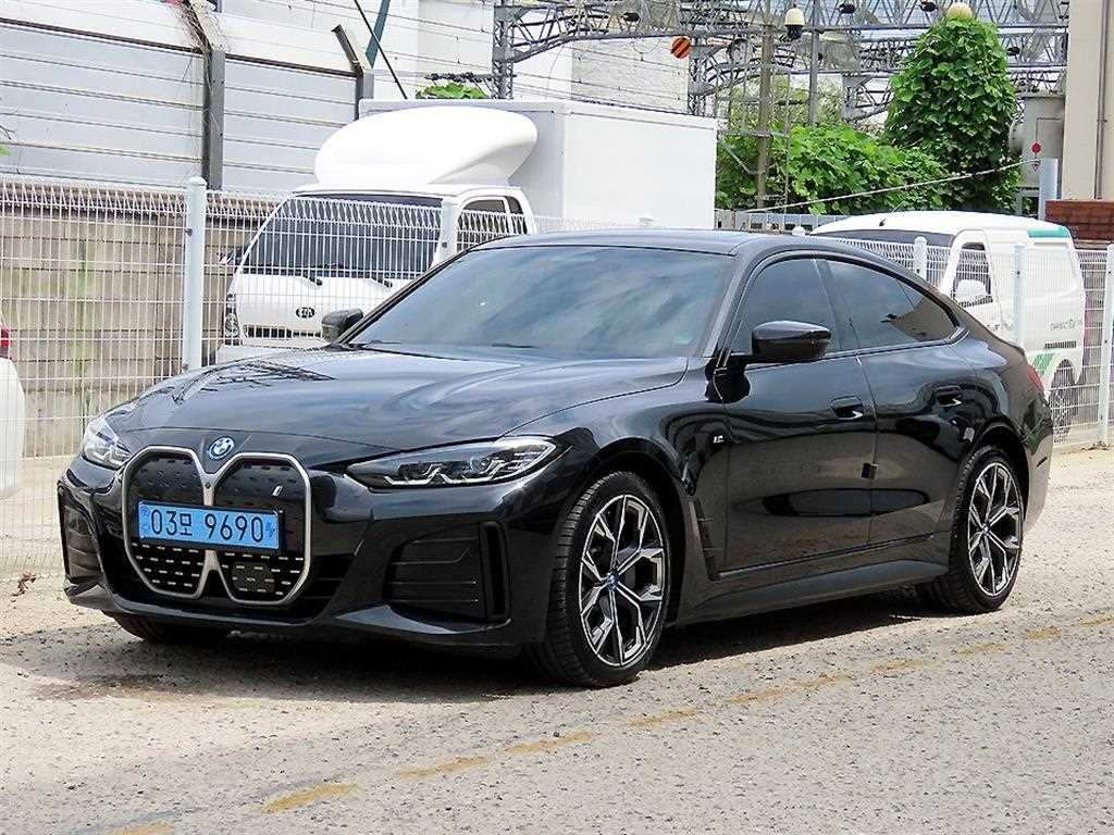 BMW i4 eDrive 40 M 스포츠 사진 2/20
