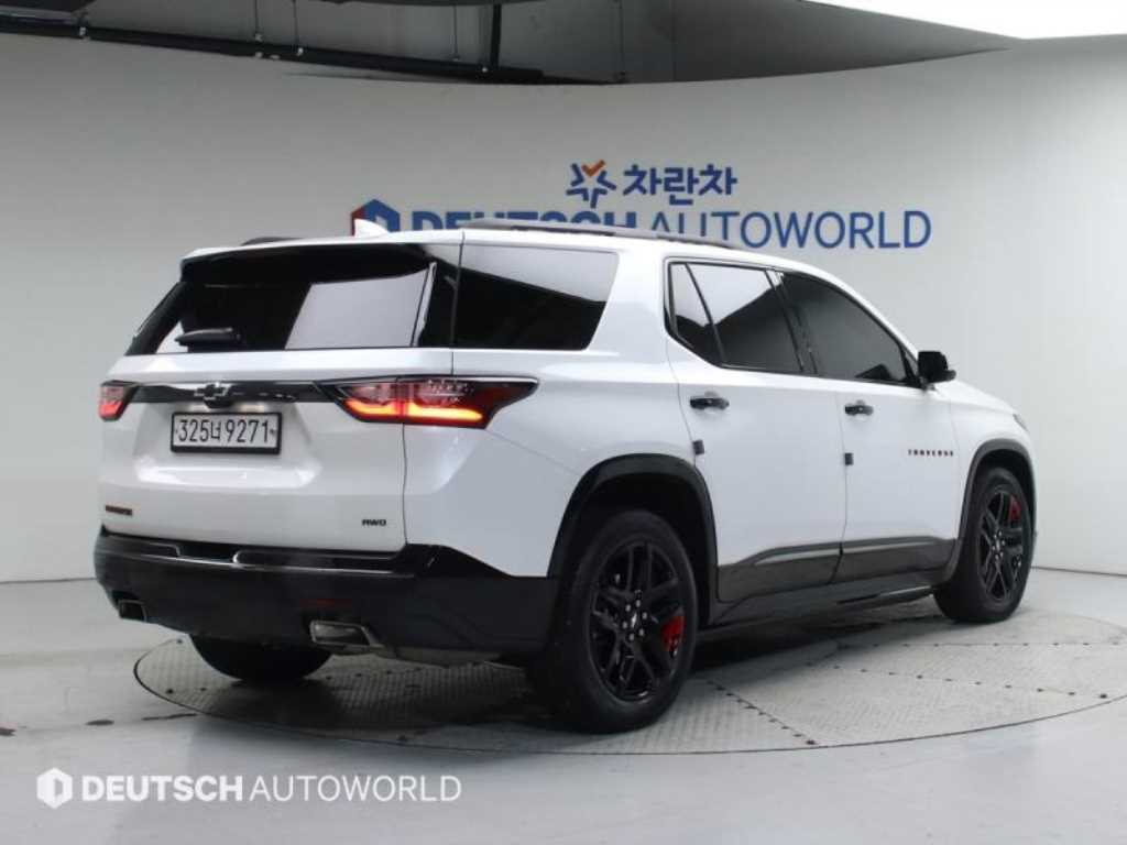 쉐보레 트래버스 3.6 AWD 레드라인 사진 2/20
