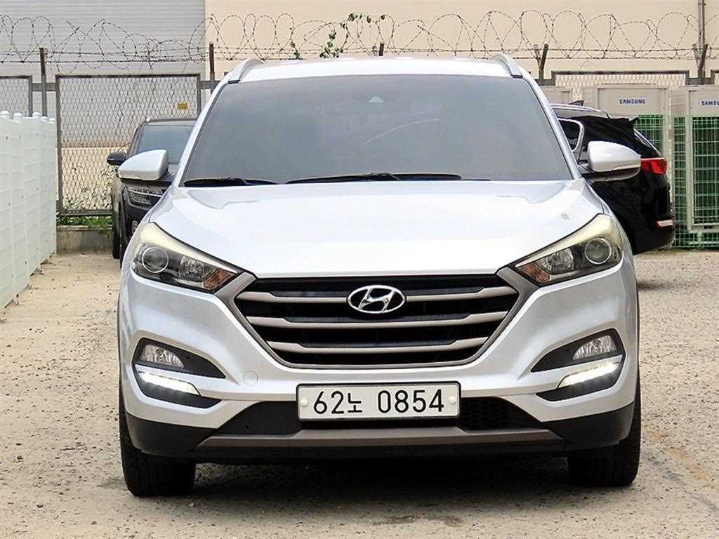 현대 투싼 디젤 2.0 4WD 프리미엄 사진 2/20