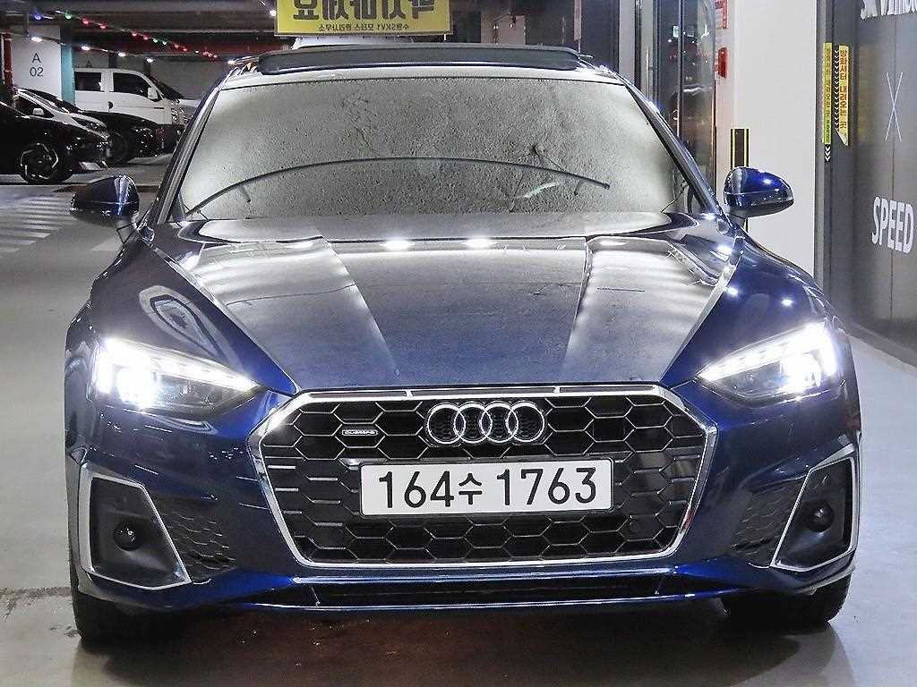 아우디 A5 40 TDI 콰트로 프리미엄 스포트백 사진 2/20