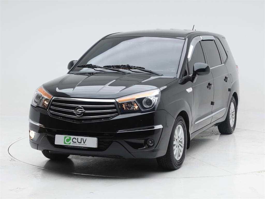 KGM 코란도 4WD RT 11인승 사진