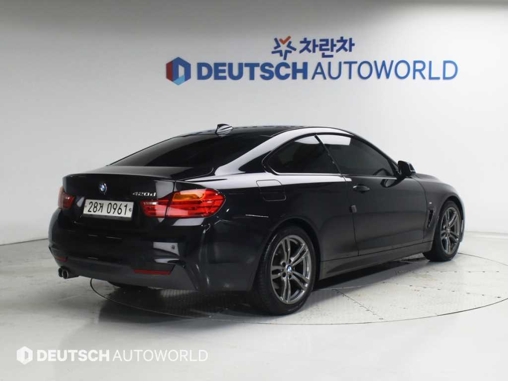 BMW 4시리즈 420d 쿠페 럭셔리 사진 2/20