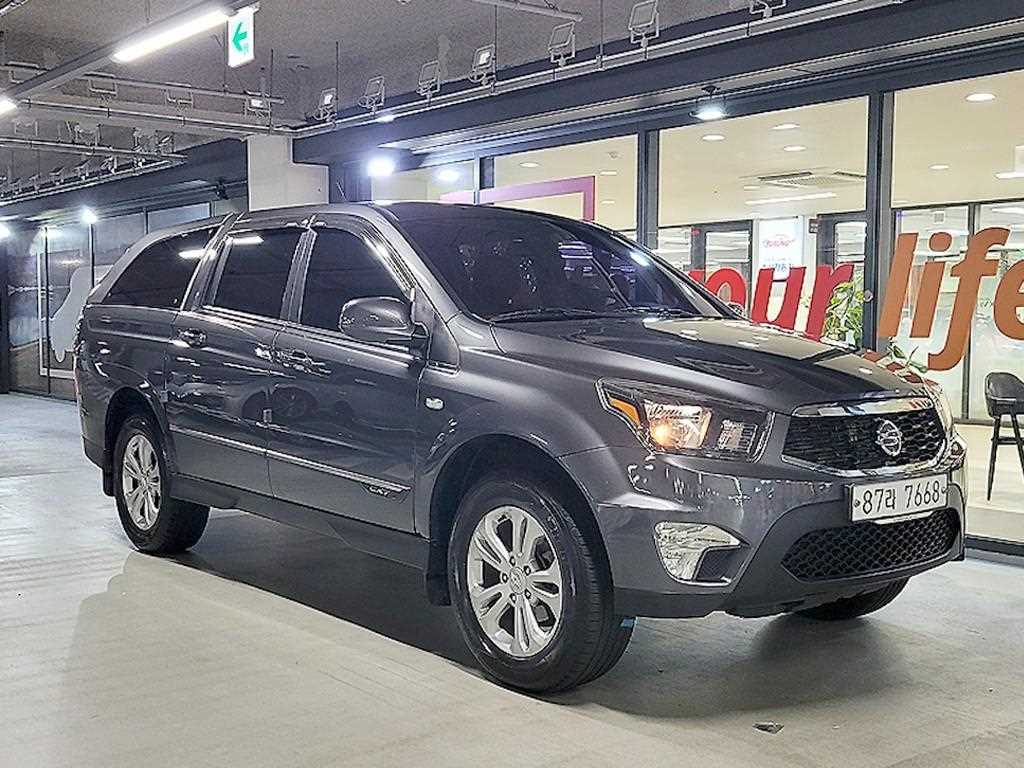 더뉴코란도스포츠 CX7(4WD) 클럽 2017년식
