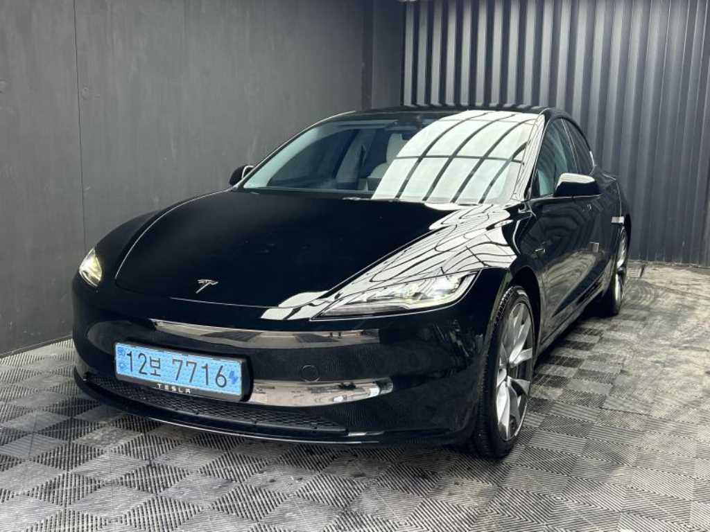 모델 3 RWD 2024년식