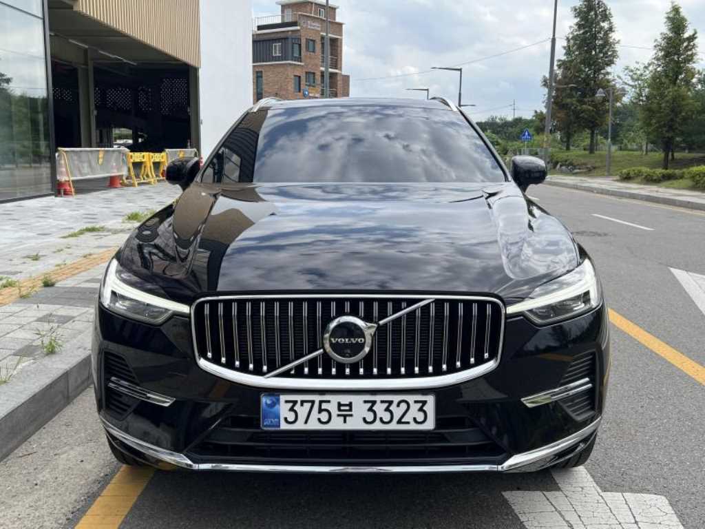 XC60(2세대) T8 AWD 얼티메이트 브라이트 2025년식