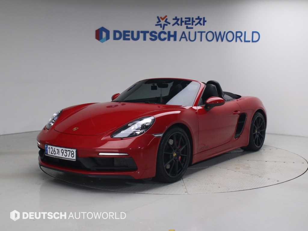 포르쉐 718 4.0 GTS 사진
