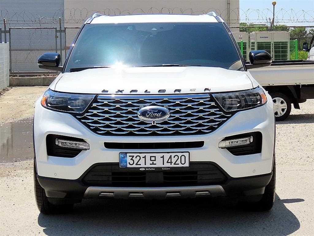 익스플로러 6세대 3.0 AWD 플래티넘 2021년식