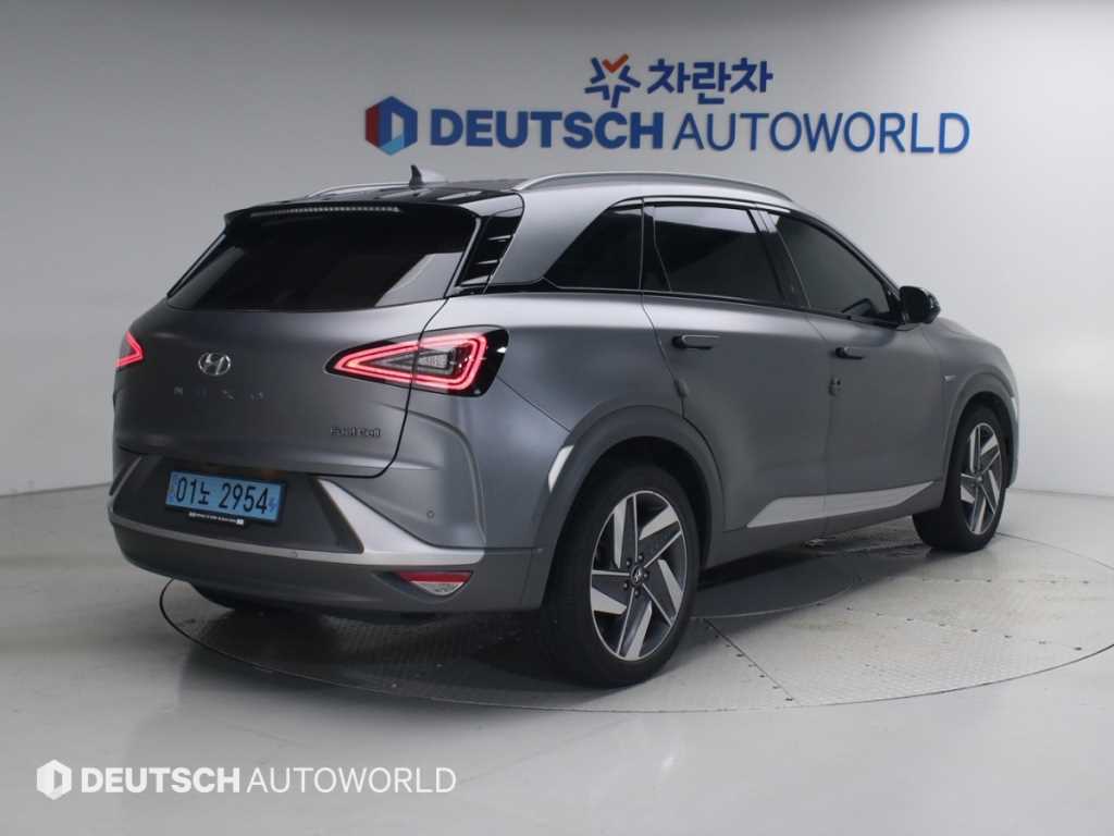 현대 넥쏘 프리미엄 사진 2/20