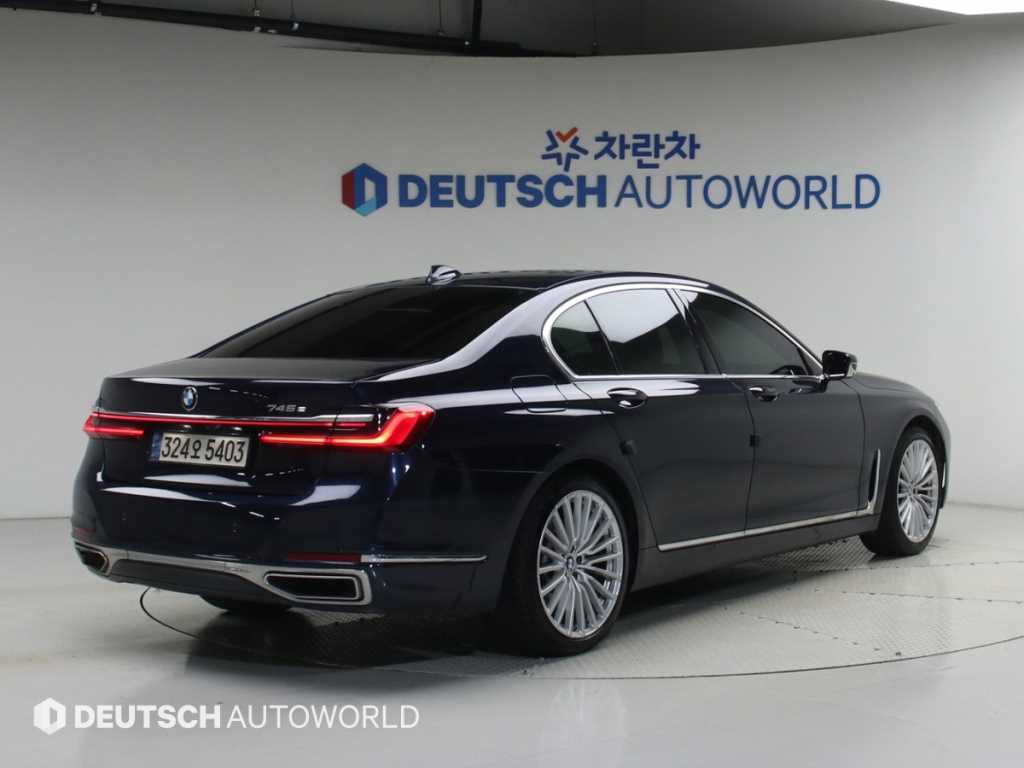 BMW 7시리즈 745e i퍼포먼스 디자인 퓨어 엑설런스 사진 2/20