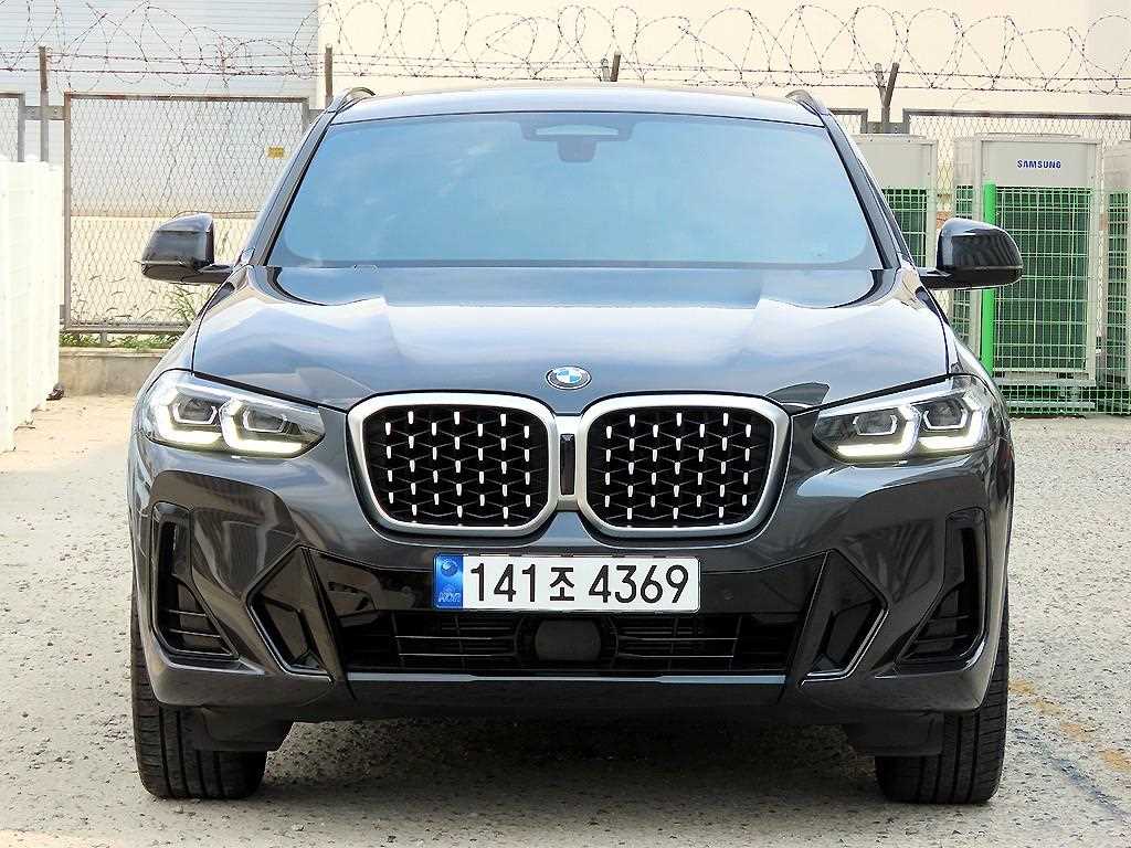 BMW X4 xDrive 20i M 스포츠 사진