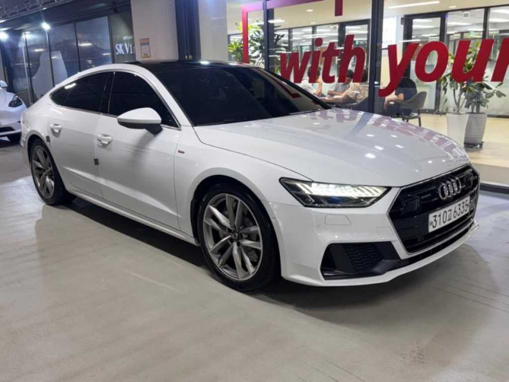 아우디 A7 55 TFSI 콰트로 프리미엄 사진 2/20