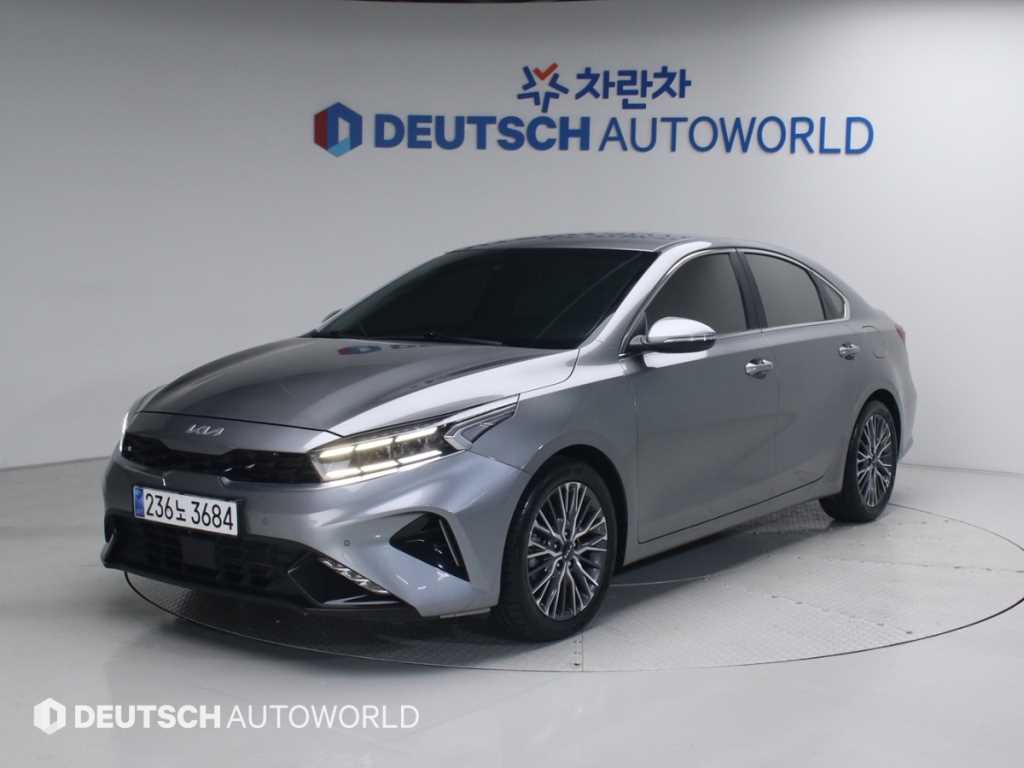 더뉴 K3 2세대 1.6 가솔린 시그니처 2024년식