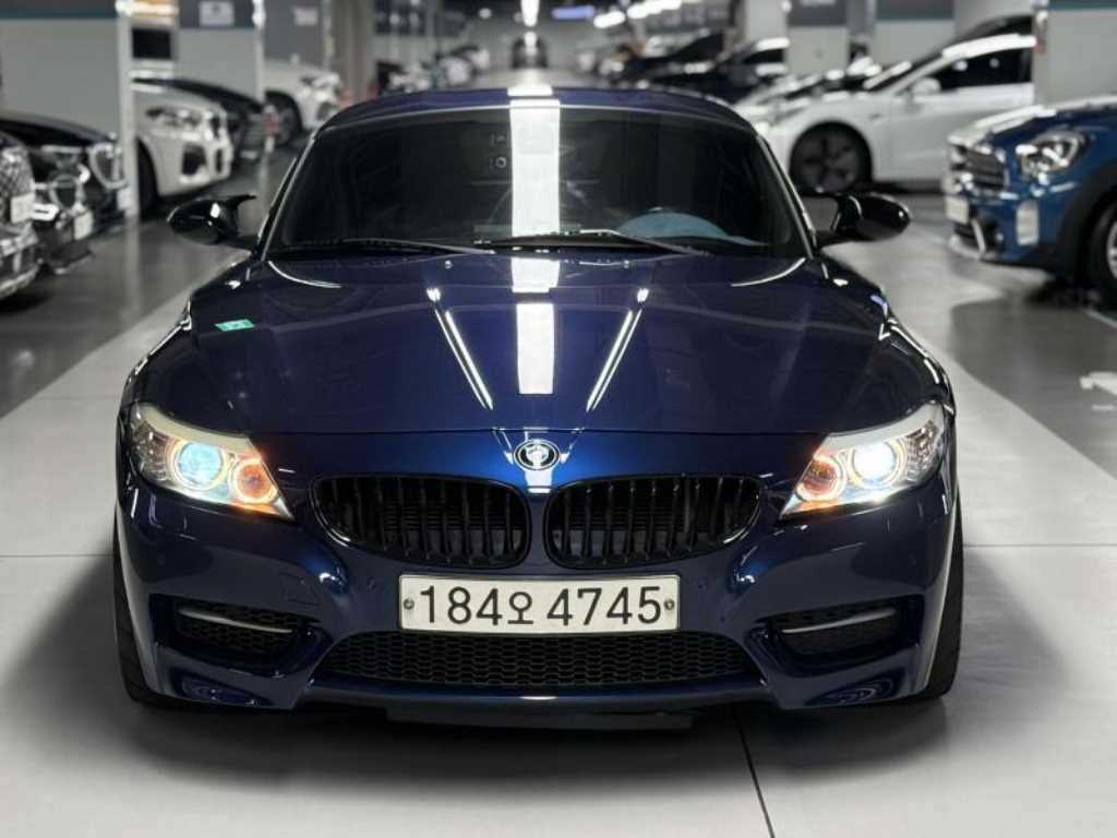 BMW Z4 sDrive 35i 사진 2/20