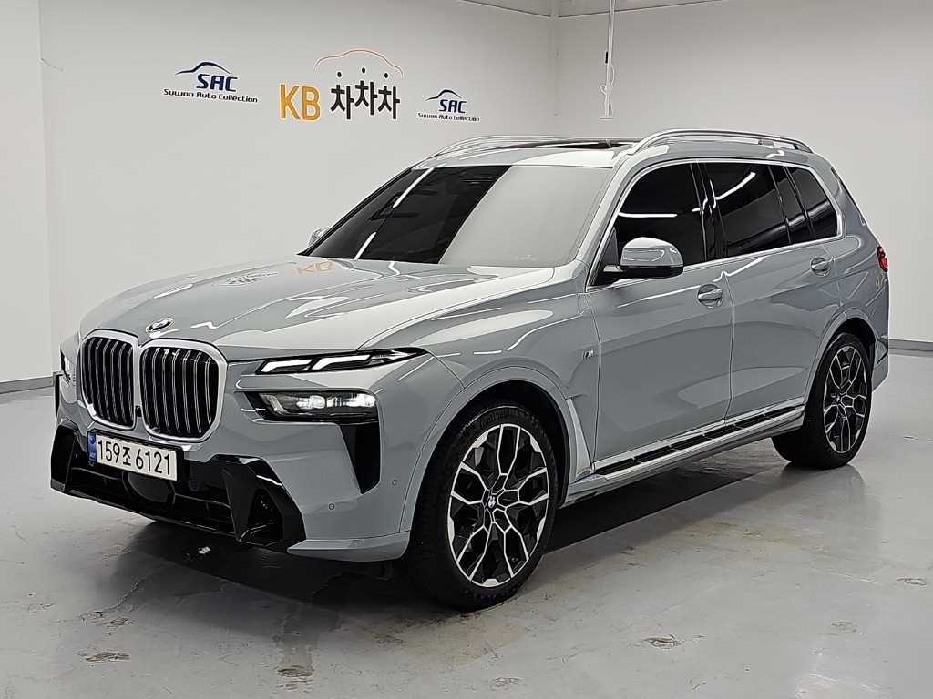 BMW X7 xDrive 40i M 스포츠 사진