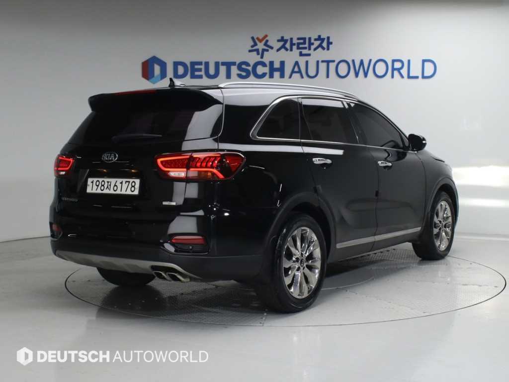기아 쏘렌토 가솔린 2.0 터보 2WD 프레스티지 사진 2/20