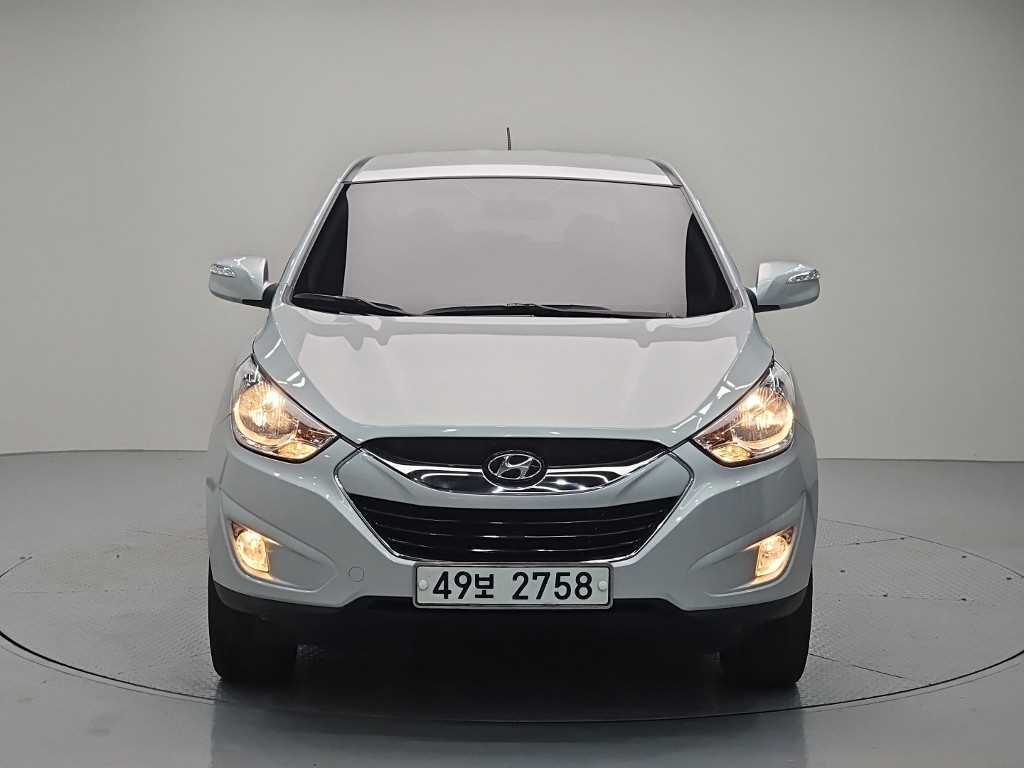 현대 투싼 2WD VGT LX20 럭셔리 사진 2/18