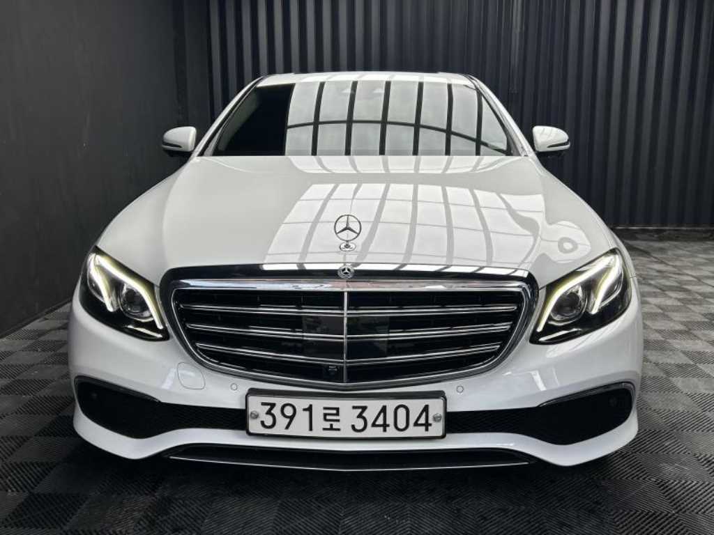 E-클래스 W213 E300e 4MATIC 익스클루시브 2020년식