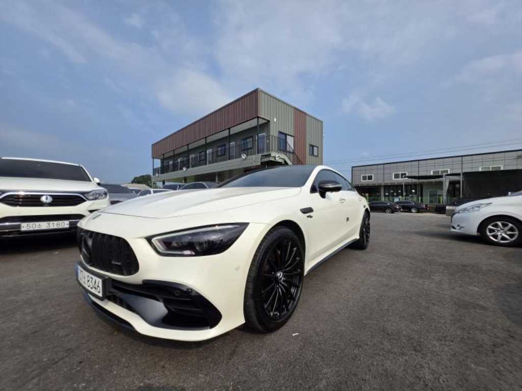 AMG GT 4도어 43 4MATIC+ 2020년식