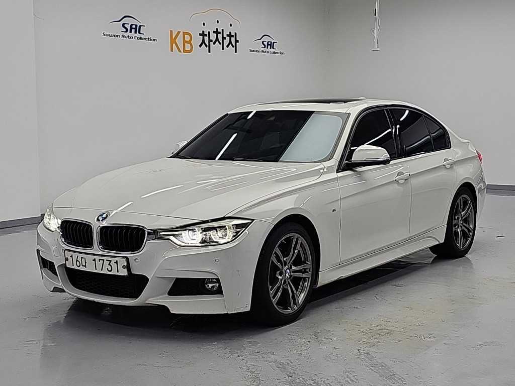 BMW 3시리즈 320i M 스포츠 사진