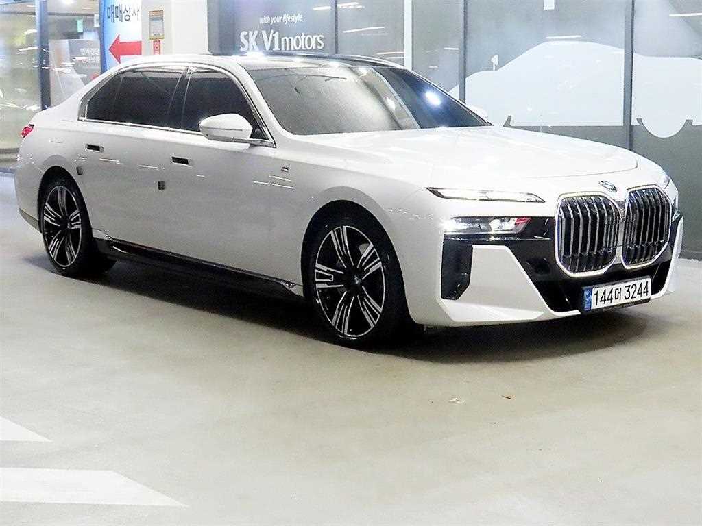 7시리즈 (G70) 750e xDrive M 스포츠 2023년식