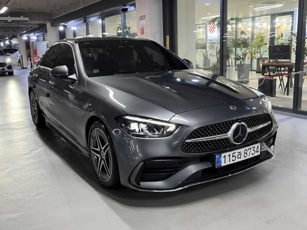 벤츠 C 클래스 C200 AMG 라인 사진 2/18