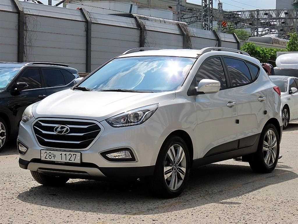 현대 투싼 디젤(E-VGT)2WD 모던 사진 2/20