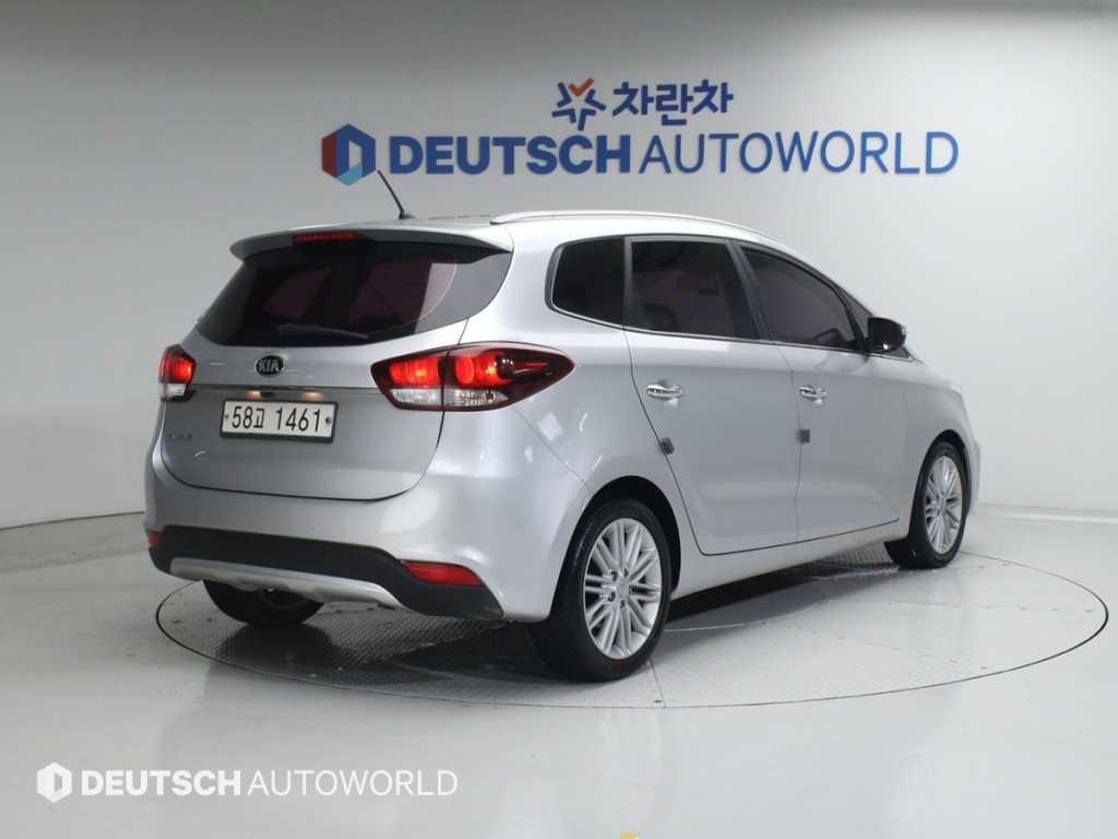 기아 카렌스 1.7 VGT 프레스트지 사진 2/20