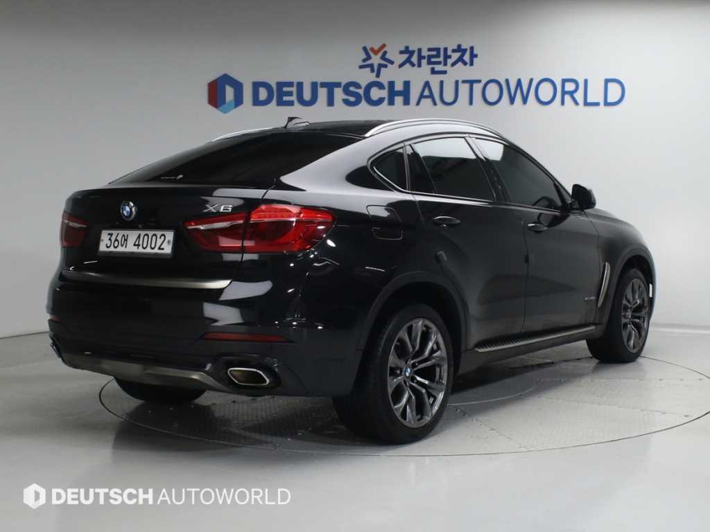 BMW X6 xDrive 40d 사진 2/20