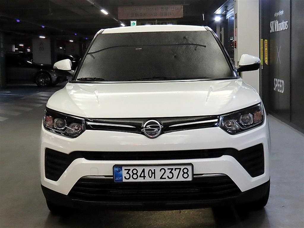 KGM 티볼리 2WD 가솔린 1.5 V1 사진 2/18