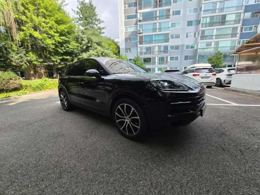 포르쉐 카이엔 3.0 E-하이브리드 사진 2/20