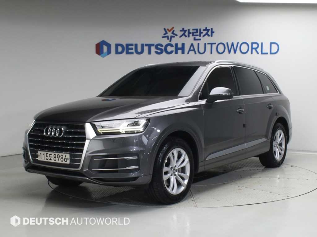 Q7 (4M) 45 TFSI 콰트로 2019년식